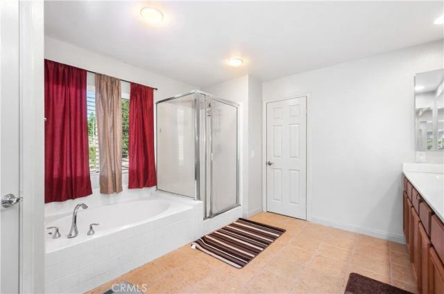 29263 Gateway Drive, Lake Elsinore, CA 92530