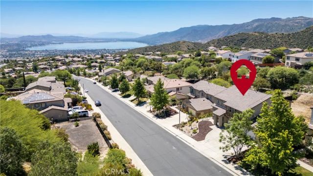 29263 Gateway Drive, Lake Elsinore, CA 92530