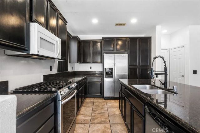 29263 Gateway Drive, Lake Elsinore, CA 92530