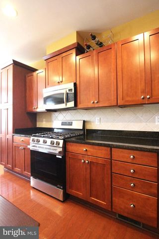 421 N GEORGE MASON DR, Arlington, VA 22203