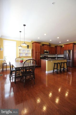 421 N GEORGE MASON DR, Arlington, VA 22203