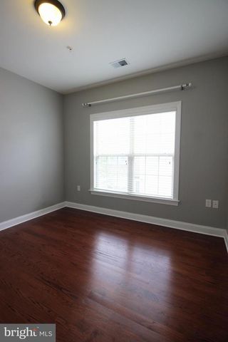 421 N GEORGE MASON DR, Arlington, VA 22203