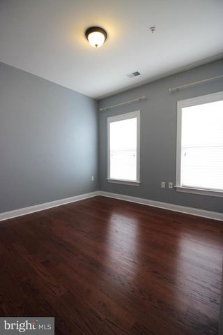 421 N GEORGE MASON DR, Arlington, VA 22203