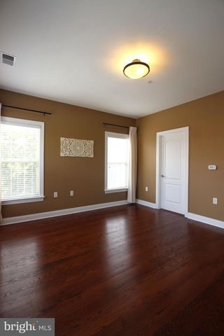 421 N GEORGE MASON DR, Arlington, VA 22203