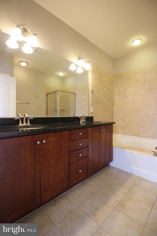 421 N GEORGE MASON DR, Arlington, VA 22203