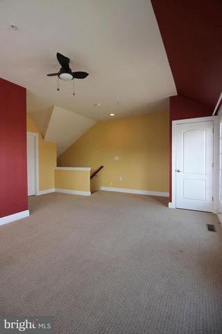 421 N GEORGE MASON DR, Arlington, VA 22203