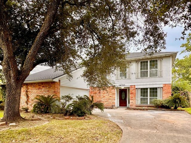 16743 Lost Quail Drive, Houston, TX 77489