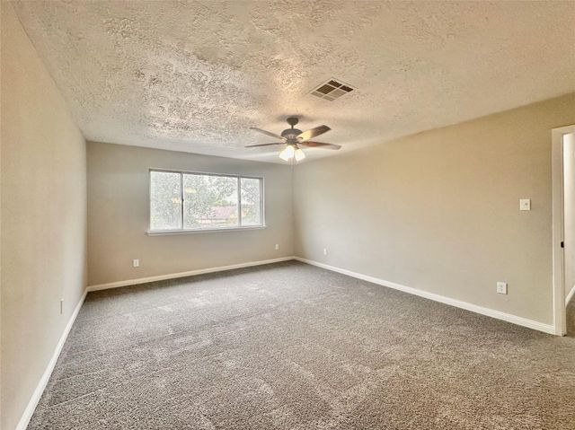 16743 Lost Quail Drive, Houston, TX 77489