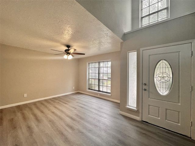16743 Lost Quail Drive, Houston, TX 77489