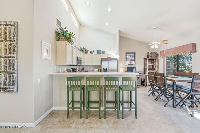 164 N Cobalt Drive, Green Valley, AZ 85614