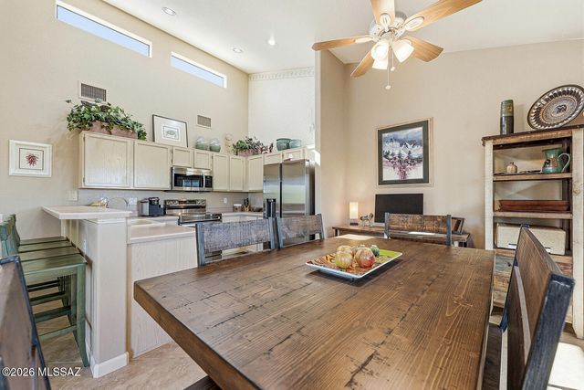 164 N Cobalt Drive, Green Valley, AZ 85614