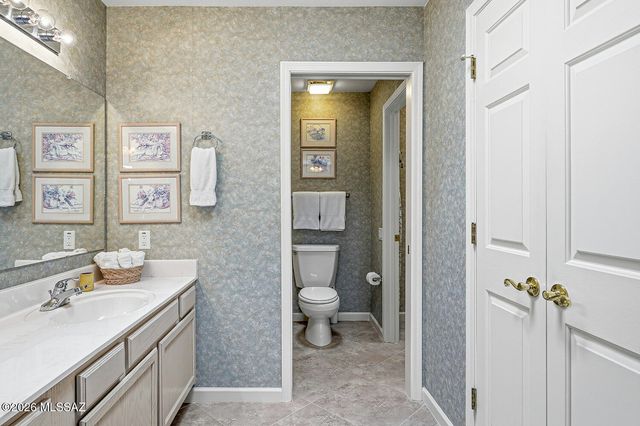 164 N Cobalt Drive, Green Valley, AZ 85614