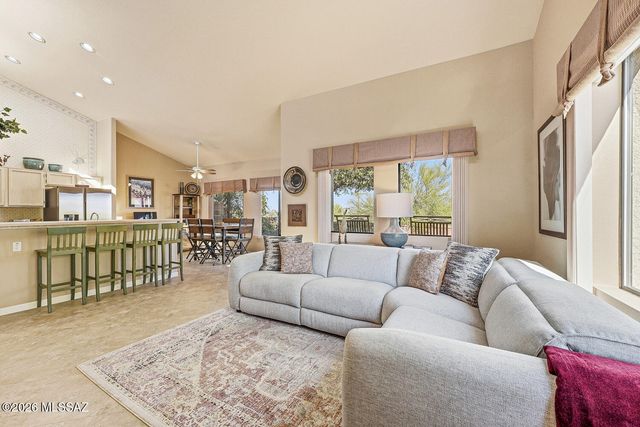 164 N Cobalt Drive, Green Valley, AZ 85614