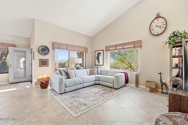 164 N Cobalt Drive, Green Valley, AZ 85614