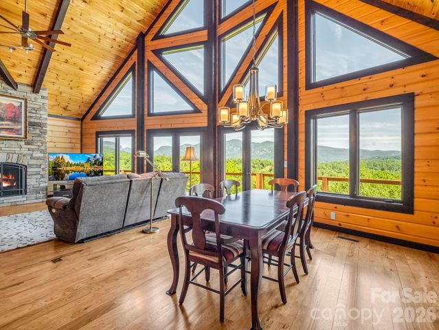 590 Boulder Ridge, Lake Lure, NC 28746