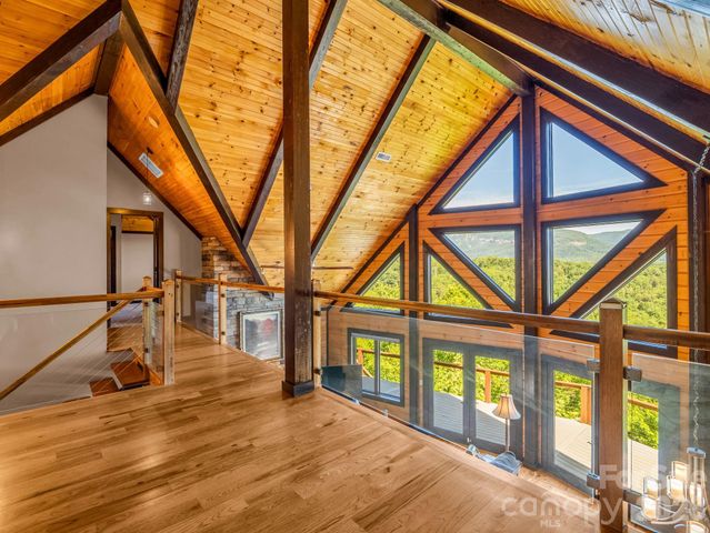 590 Boulder Ridge, Lake Lure, NC 28746