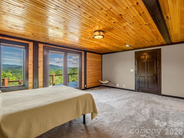 590 Boulder Ridge, Lake Lure, NC 28746