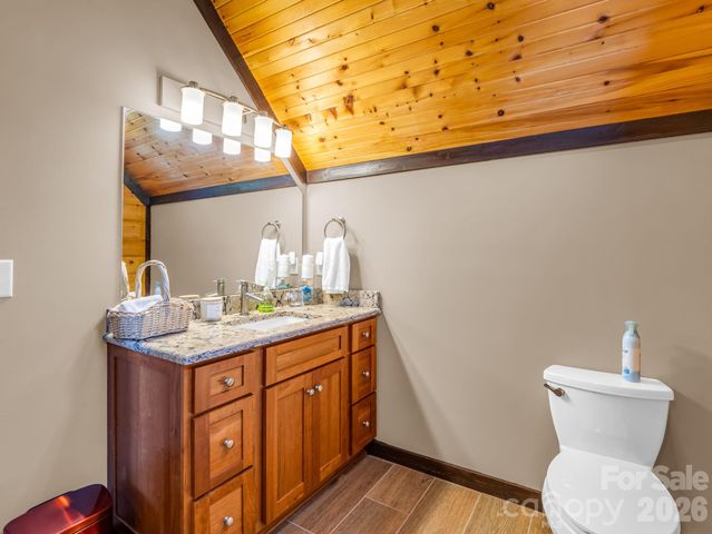 590 Boulder Ridge, Lake Lure, NC 28746