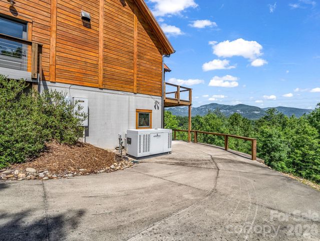 590 Boulder Ridge, Lake Lure, NC 28746