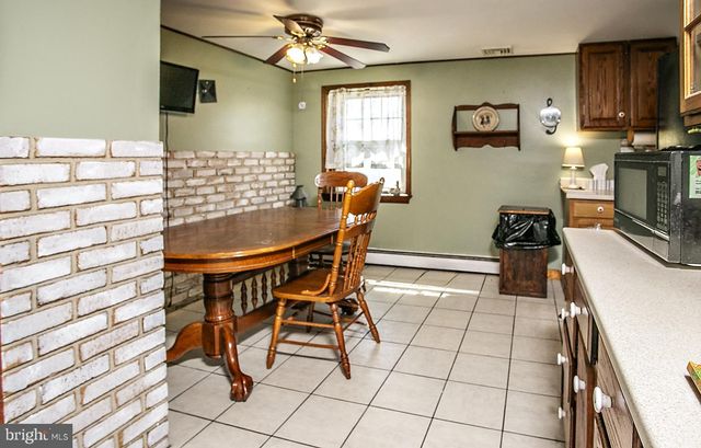 104 FARVIEW AVE, Norristown, PA 19403