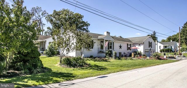 104 FARVIEW AVE, Norristown, PA 19403