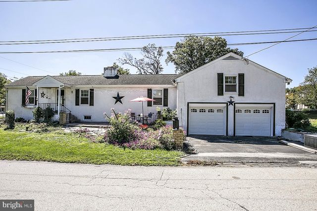 104 FARVIEW AVE, Norristown, PA 19403