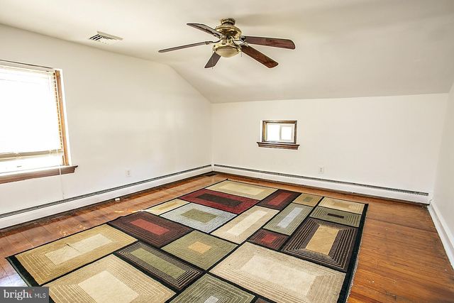 104 FARVIEW AVE, Norristown, PA 19403