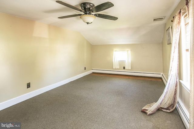 104 FARVIEW AVE, Norristown, PA 19403