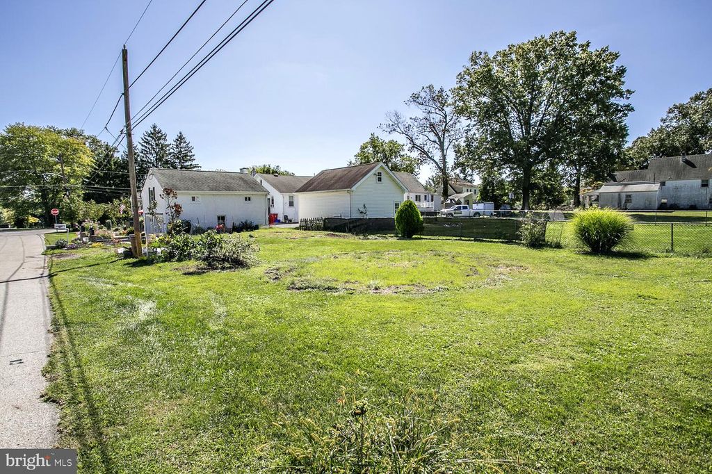104 FARVIEW AVE, Norristown, PA 19403