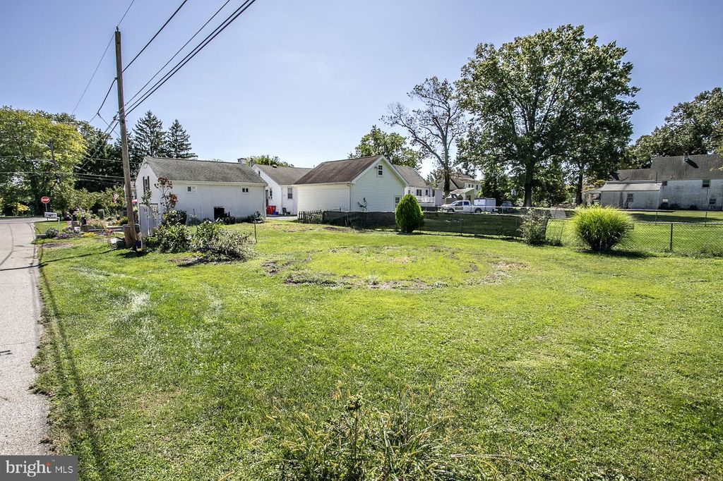 104 FARVIEW AVE, NORRISTOWN, PA 19403 — photo 3