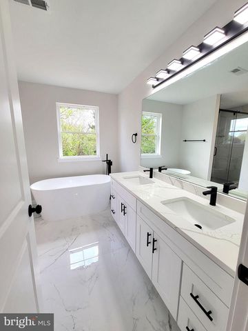 103 HEATHERWOOD DR, Vineland, NJ 08360