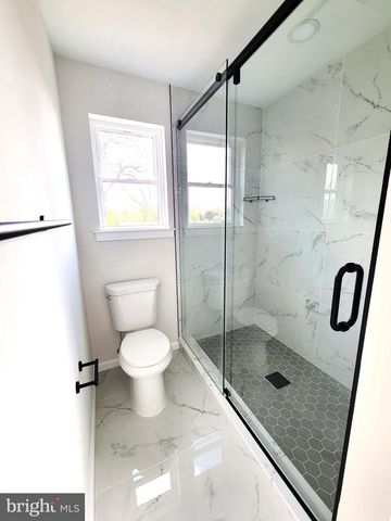 103 HEATHERWOOD DR, Vineland, NJ 08360