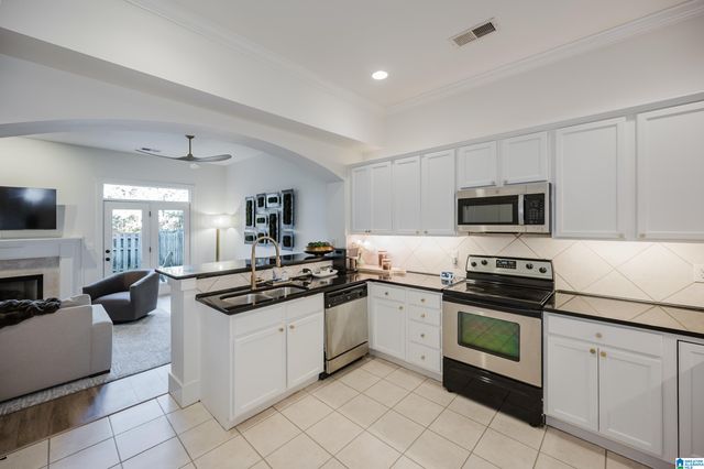 1015 TOWNES COURT, Birmingham, AL 35242