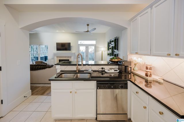 1015 TOWNES COURT, Birmingham, AL 35242