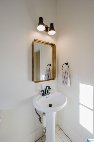 1015 TOWNES COURT, Birmingham, AL 35242