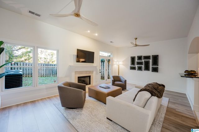 1015 TOWNES COURT, Birmingham, AL 35242