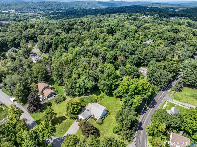 2 White Pine Drive, Brookfield, CT 06804