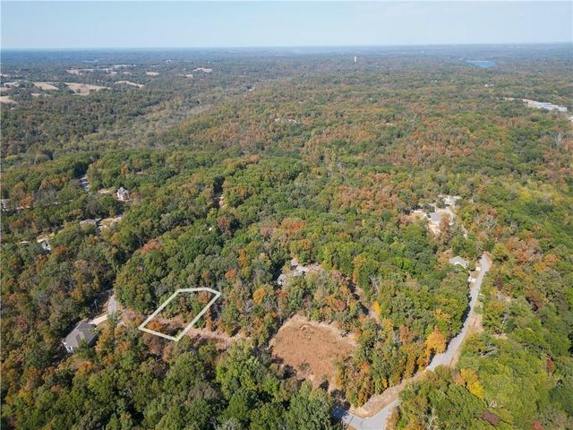 Ingleborough Drive, Bella Vista, AR 72715