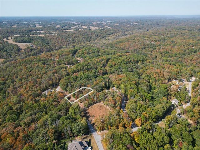 Ingleborough Drive, Bella Vista, AR 72715