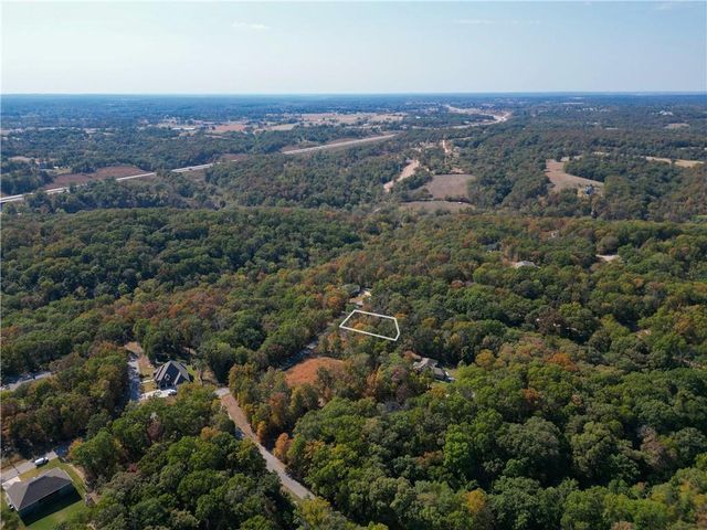 Ingleborough Drive, Bella Vista, AR 72715