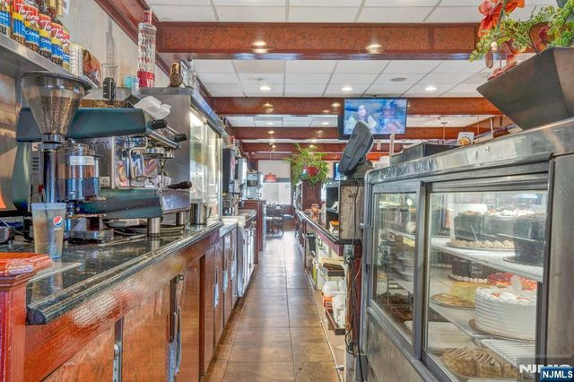 260 Us Highway 46, Elmwood Park, NJ 07407