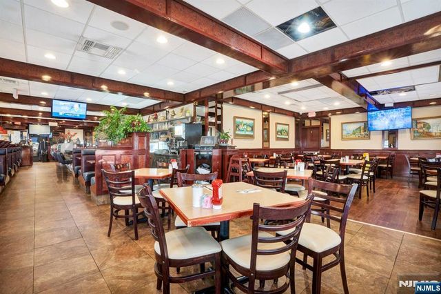 260 Us Highway 46, Elmwood Park, NJ 07407