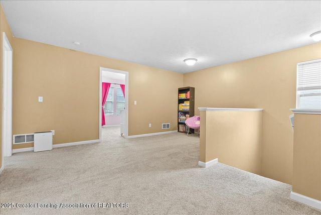 15080 Loxley Lane, Lansing, MI 48906