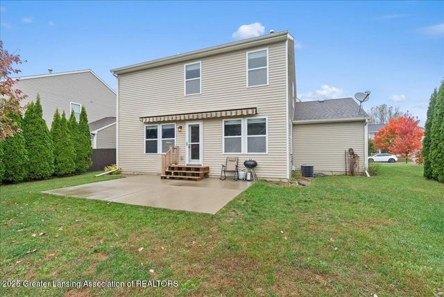 15080 Loxley Lane, Lansing, MI 48906