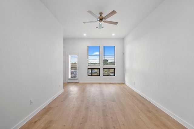 1332 Mercantile Street, Richmond, TX 77406