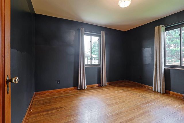 4228 Homelawn Avenue, Green Twp, OH 45211