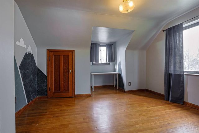 4228 Homelawn Avenue, Green Twp, OH 45211