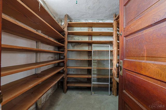 4228 Homelawn Avenue, Green Twp, OH 45211