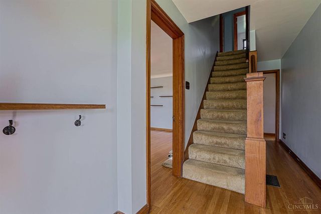 4228 Homelawn Avenue, Green Twp, OH 45211