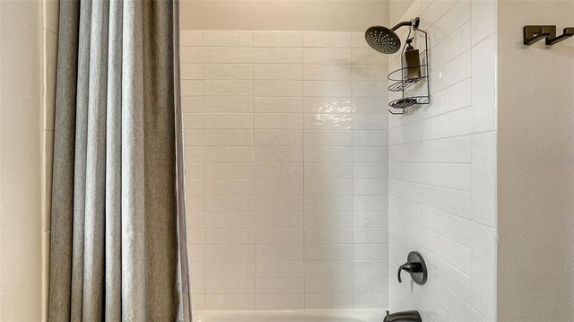 3811 158TH AVENUE CIRCLE E, Parrish, FL 34219